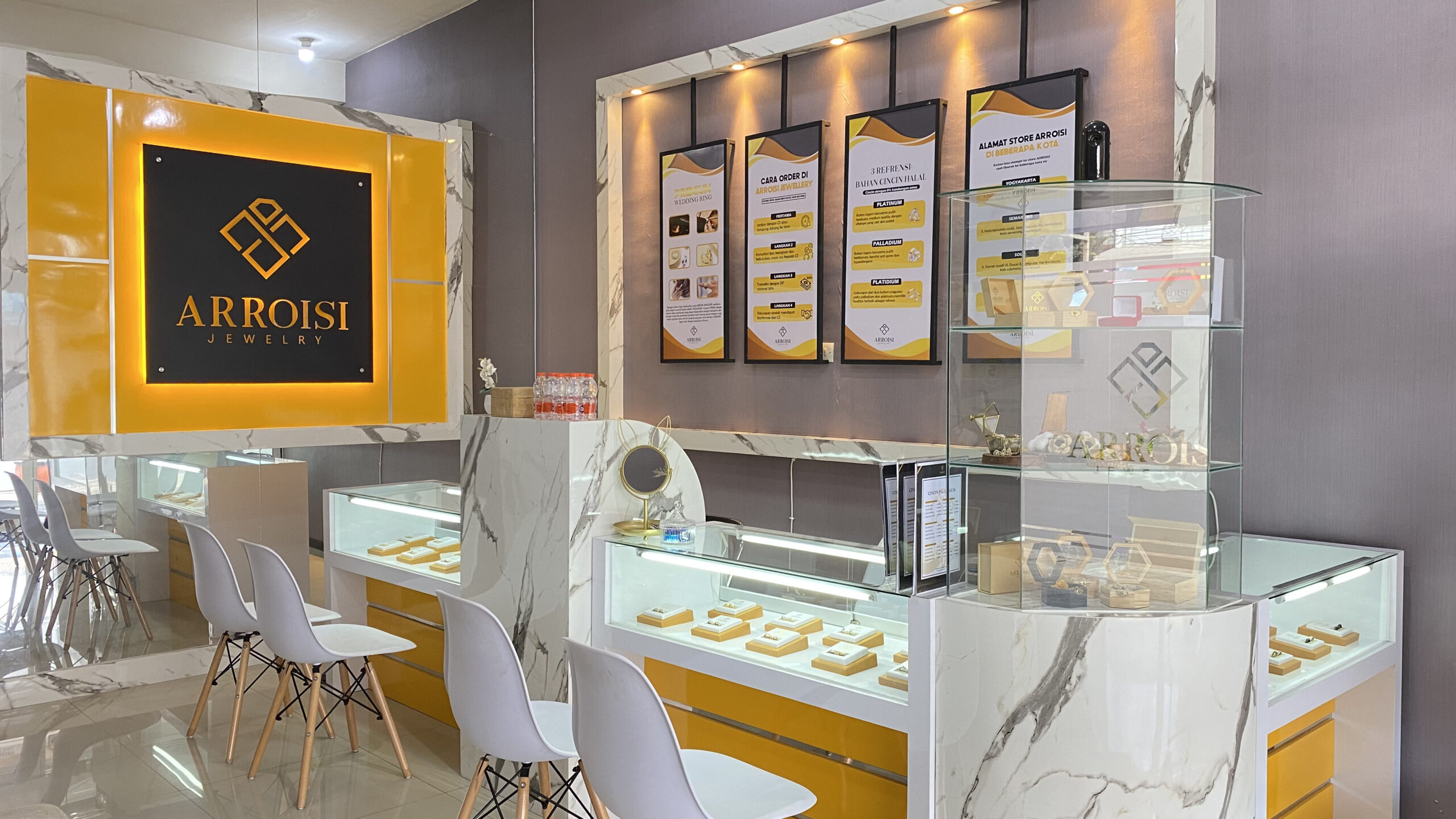 Arroisi Jewelry